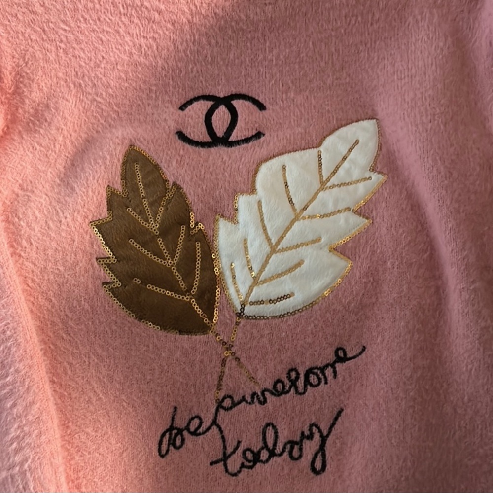 Chanel pink Fluffy Sweater